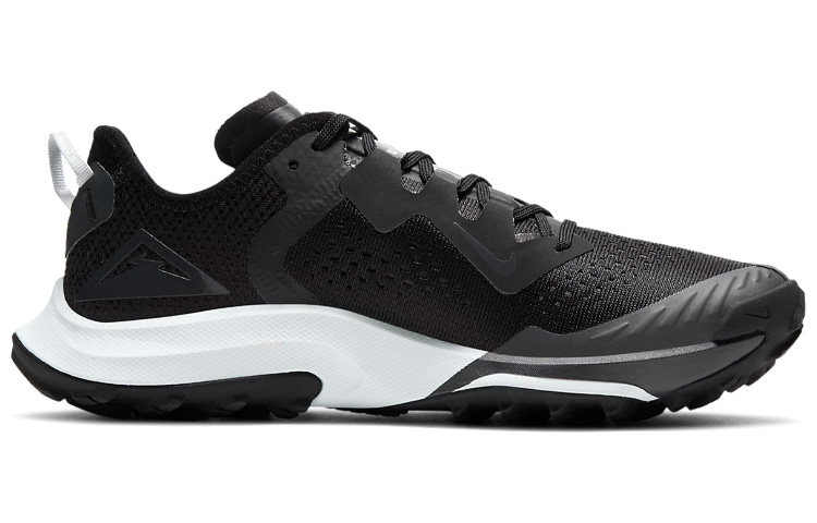 Order (W) Nike Air Zoom Terra Kiger 7 ''Schwarz Pure Platinum'' CW6066-002