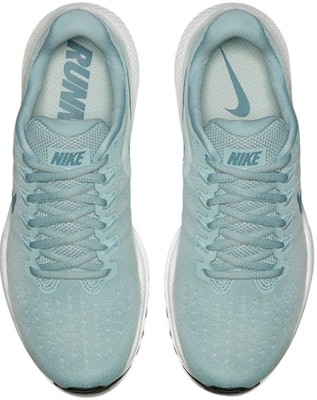 Nike vomero 13 sales green