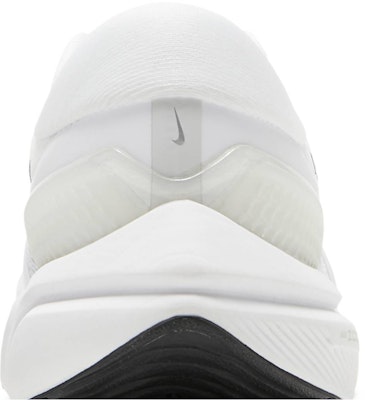 (Women) Nike Air Zoom Vomero 16 'White Metallic Silver' DA7698-100 Sizing (Women) Nike Air Zoom Vomero 16 'White Metallic Silver' DA7698-100