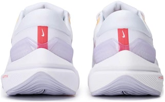 (W) 耐克Air Zoom Vomero 16 '白紫' DA7698-105 Lookbook (W) 耐克Air Zoom Vomero 16 '白紫' DA7698-105
