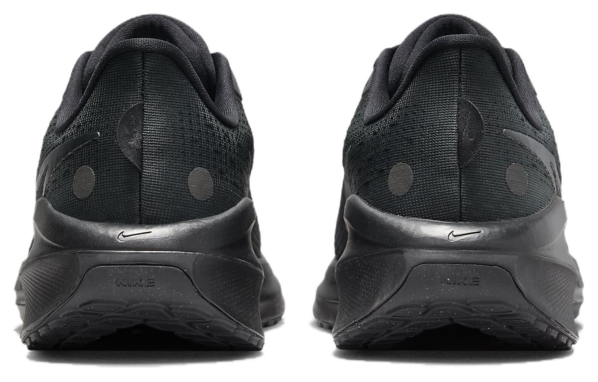 Shop (W) Nike Air Zoom Vomero 17 'Hitam' FB8502-004