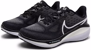 Lookbook (W) Nike Air Zoom Vomero 17 ''Schwarz Weiß'' FB8502-001