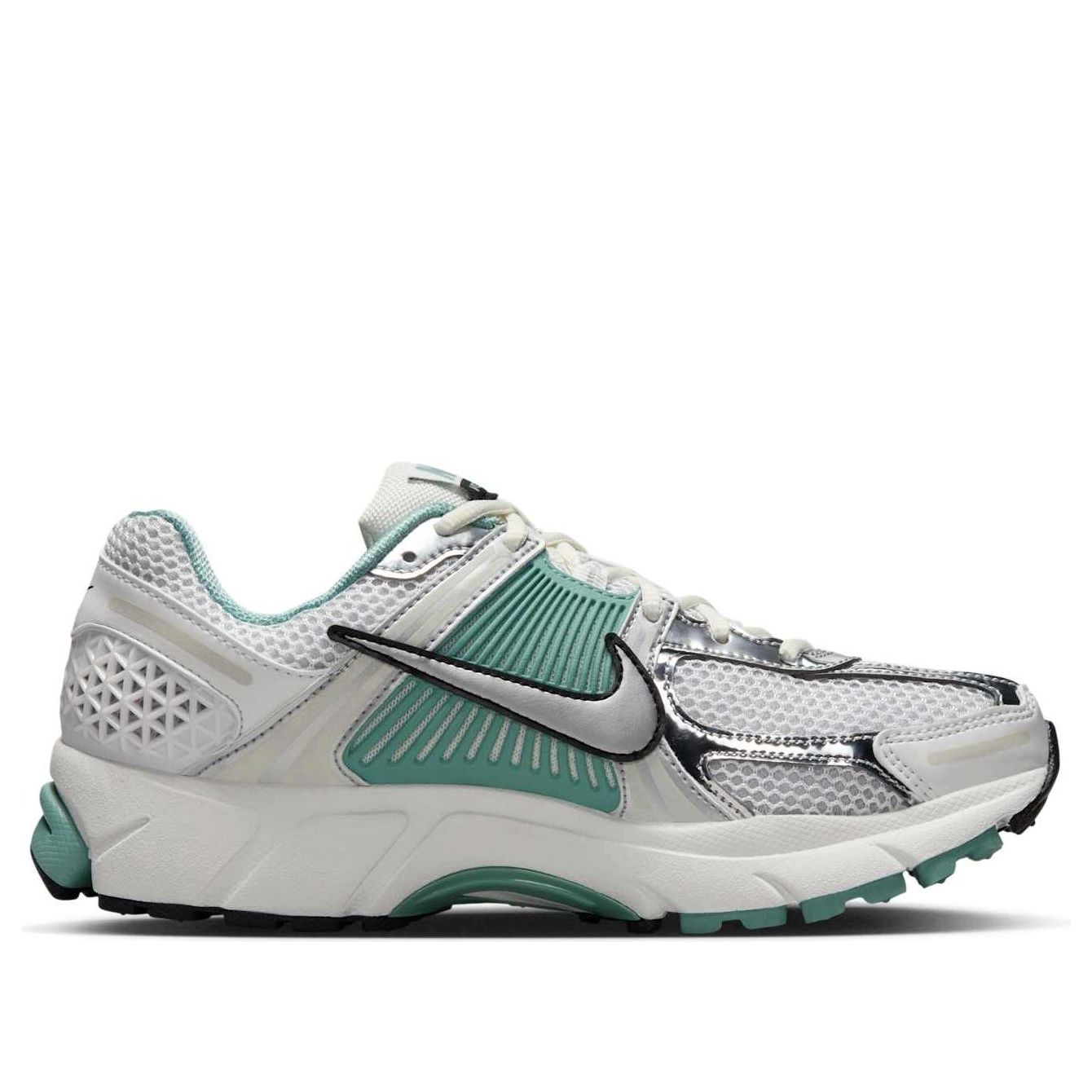 Details for (W) 나이키 에어 줌 보메로 5 ''캐논'' HF1877-101