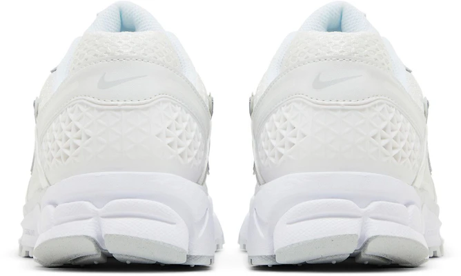 (W) Nike Air Zoom Vomero 5 'Hujung Krom' HF7723-100 Sizing (W) Nike Air Zoom Vomero 5 'Hujung Krom' HF7723-100