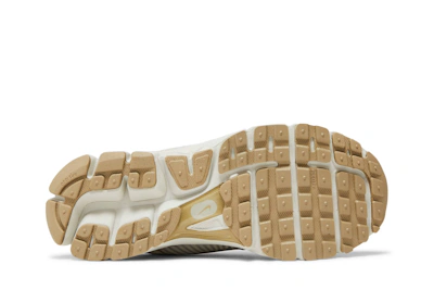 (Women) Nike Air Zoom Vomero 5 'Light Bone' FJ7694-020