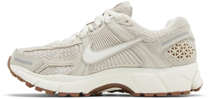 (W) Nike Air Zoom Vomero 5 'Coklat Light Orewood' FZ3780-101 Purchase (W) Nike Air Zoom Vomero 5 'Coklat Light Orewood' FZ3780-101