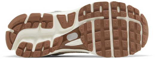 (W) Nike Air Zoom Vomero 5 'Coklat Light Orewood' FZ3780-101 Details for (W) Nike Air Zoom Vomero 5 'Coklat Light Orewood' FZ3780-101