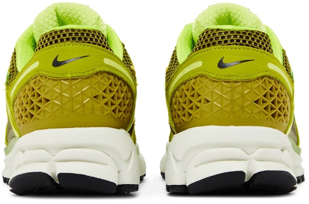 (W) Nike Air Zoom Vomero 5 'Olive Flak' Sepatu Olahraga Pria Hijau Olif. FJ4738-300 Details for (W) Nike Air Zoom Vomero 5 'Olive Flak' Sepatu Olahraga Pria Hijau Olif. FJ4738-300