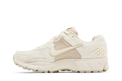 (Women) Nike Air Zoom Vomero 5 'Sail Light Orewood Brown'