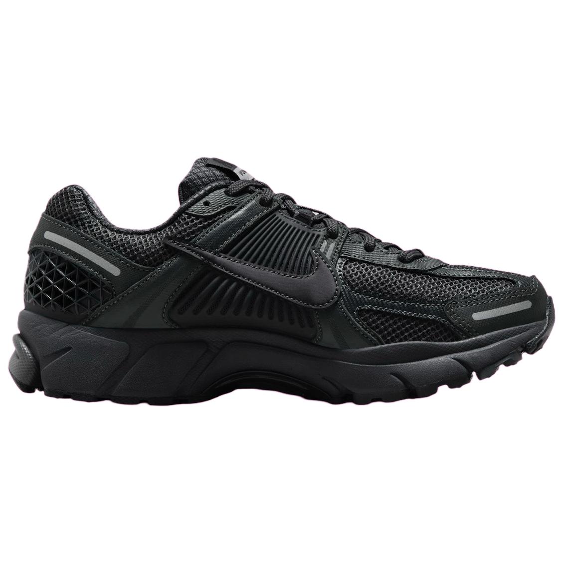 Order Nike Air Zoom Vomero 5 “Triple Black” 減震防滑 低幫 休閒跑步鞋 女款 黑色