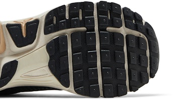 (W) ナイキ エア ズーム ヴォメロ 5 「ヴィンテージ グリーン」 FN6742-300 Purchase (W) ナイキ エア ズーム ヴォメロ 5 「ヴィンテージ グリーン」 FN6742-300