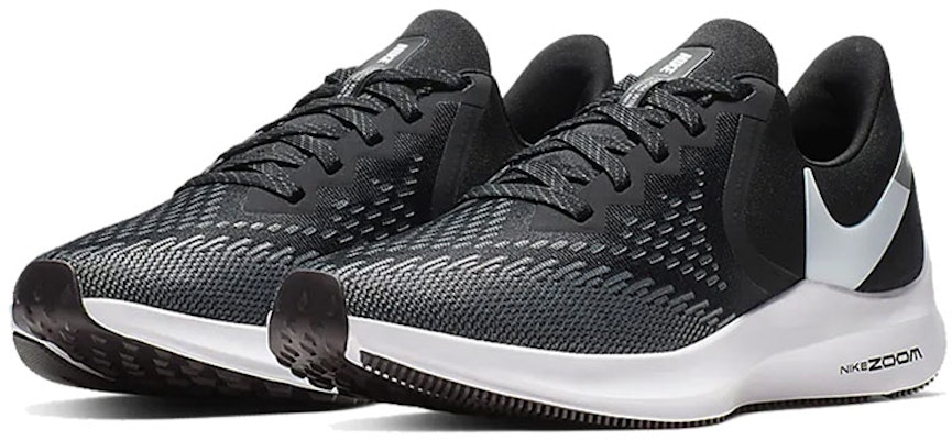 (W) Nike Air Zoom Winflo 6 'Hitam' AQ8228-003 Lookbook (W) Nike Air Zoom Winflo 6 'Hitam' AQ8228-003