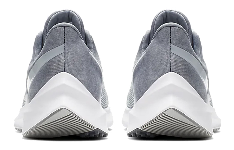 Shop 耐吉 Air Zoom Winflo 6 灰 女款