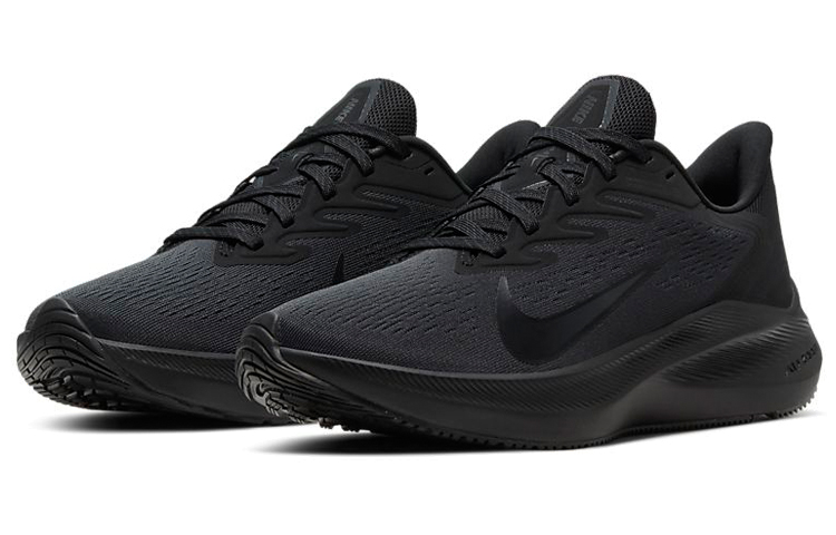 Lookbook (W) Nike Air Zoom Winflo 7 'Hitam Anthracite' CJ0302-002