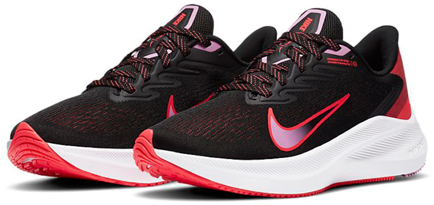 (W) Nike Air Zoom Winflo 7 ''Zwart Flash Crimson'' CJ0302-008 Lookbook (W) Nike Air Zoom Winflo 7 ''Zwart Flash Crimson'' CJ0302-008