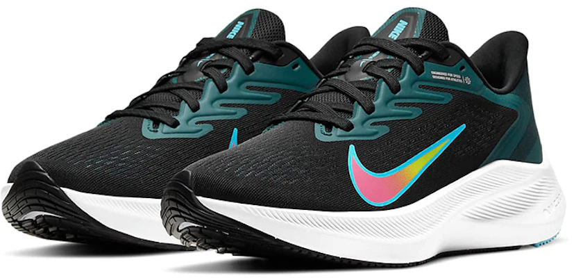 (W) Nike Air Zoom Winflo 7 ''Zwart Groen'' CJ0302-013 Lookbook (W) Nike Air Zoom Winflo 7 ''Zwart Groen'' CJ0302-013