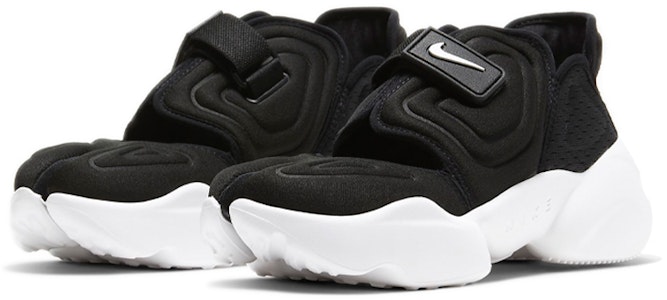 (W) Nike Aqua Rift 'Hitam Putih' CW7164-001 Lookbook (W) Nike Aqua Rift 'Hitam Putih' CW7164-001