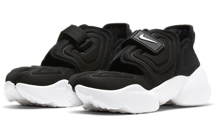 Shop （女性）Nike Aqua Rift '黑白' CW7164-001