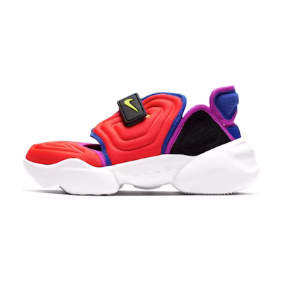 (W) Nike Aqua Rift 'Bright Crimson'