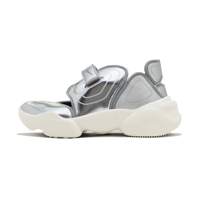 (W) Nike Aqua Rift 'Liquid Metal Silver'
