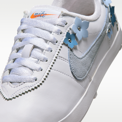 Sizing (W) Nike Astrograbber "Florette" Bianco/Blu Work/Blu Idrogeno IM9990-100