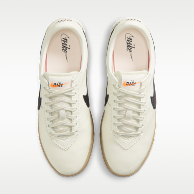 Shop (W) Nike Astrograbber 皮革版 米白/黃褐色/黑色 II1259-100