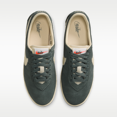 Shop (W) Nike Astrograbber Suede Vert Camo/Sale/Muslin IQ7611-301