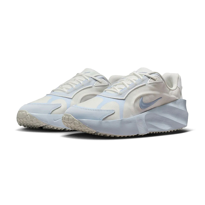 (W) Nike Aura Edge Sneakers 圖 2
