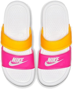 Nike Benassi Duo Ultra Slide 忍者拖平底 运動涼鞋 女款 白黃粉 Lookbook Nike Benassi Duo Ultra Slide 忍者拖平底 运動涼鞋 女款 白黃粉