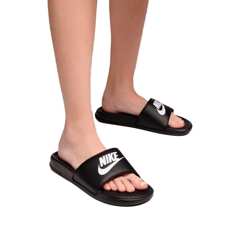 (W) Nike Benassi JDI Black White Slippers 圖 5