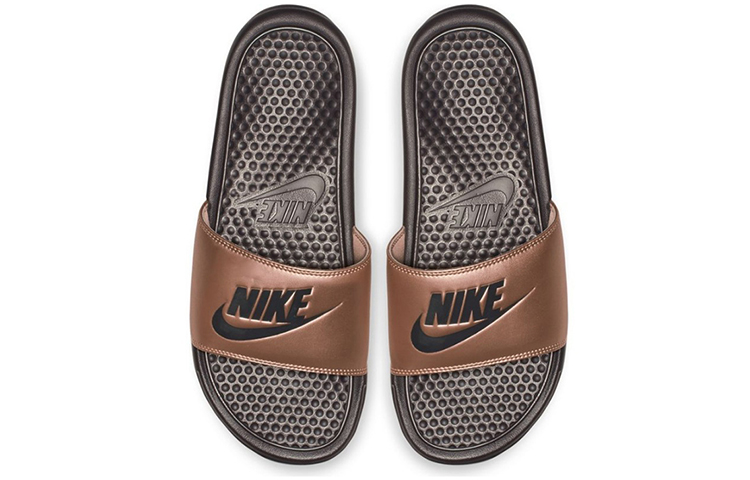 Lookbook Nike Benassi JDI 時尚拖鞋 女款 黑金