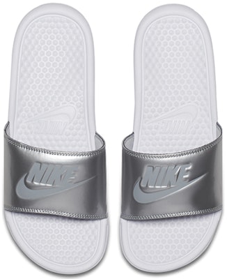 (W) Nike Benassi JDI Slide 'Putih Wolf Abu-abu' 343881-107 Lookbook (W) Nike Benassi JDI Slide 'Putih Wolf Abu-abu' 343881-107