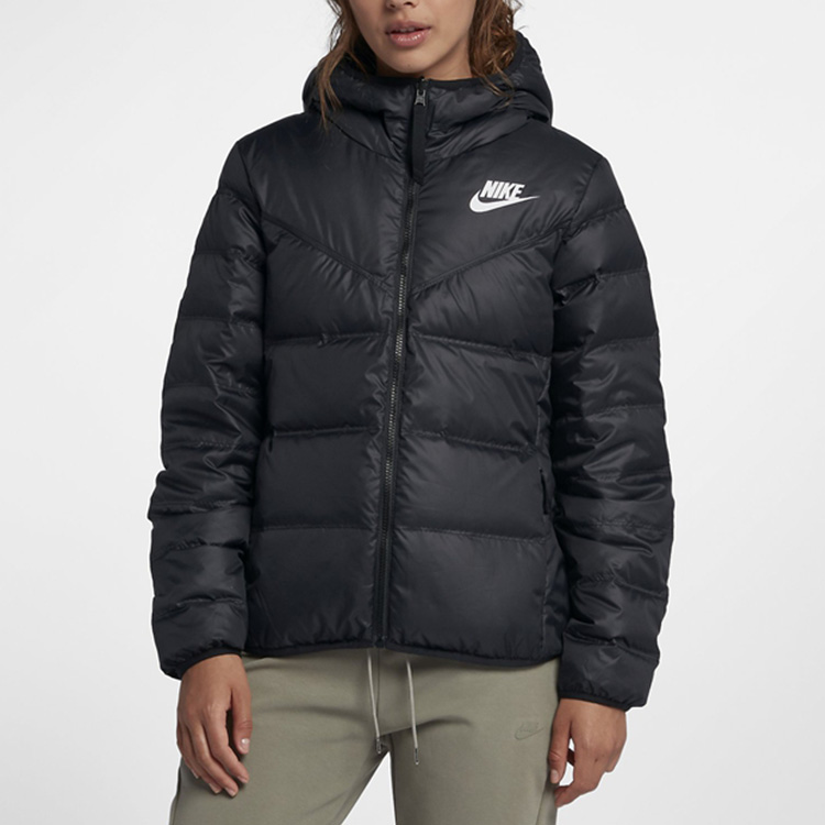 Shop (W) Nike Black Reversible Down Jacket Cetak Logo. CU0283-010