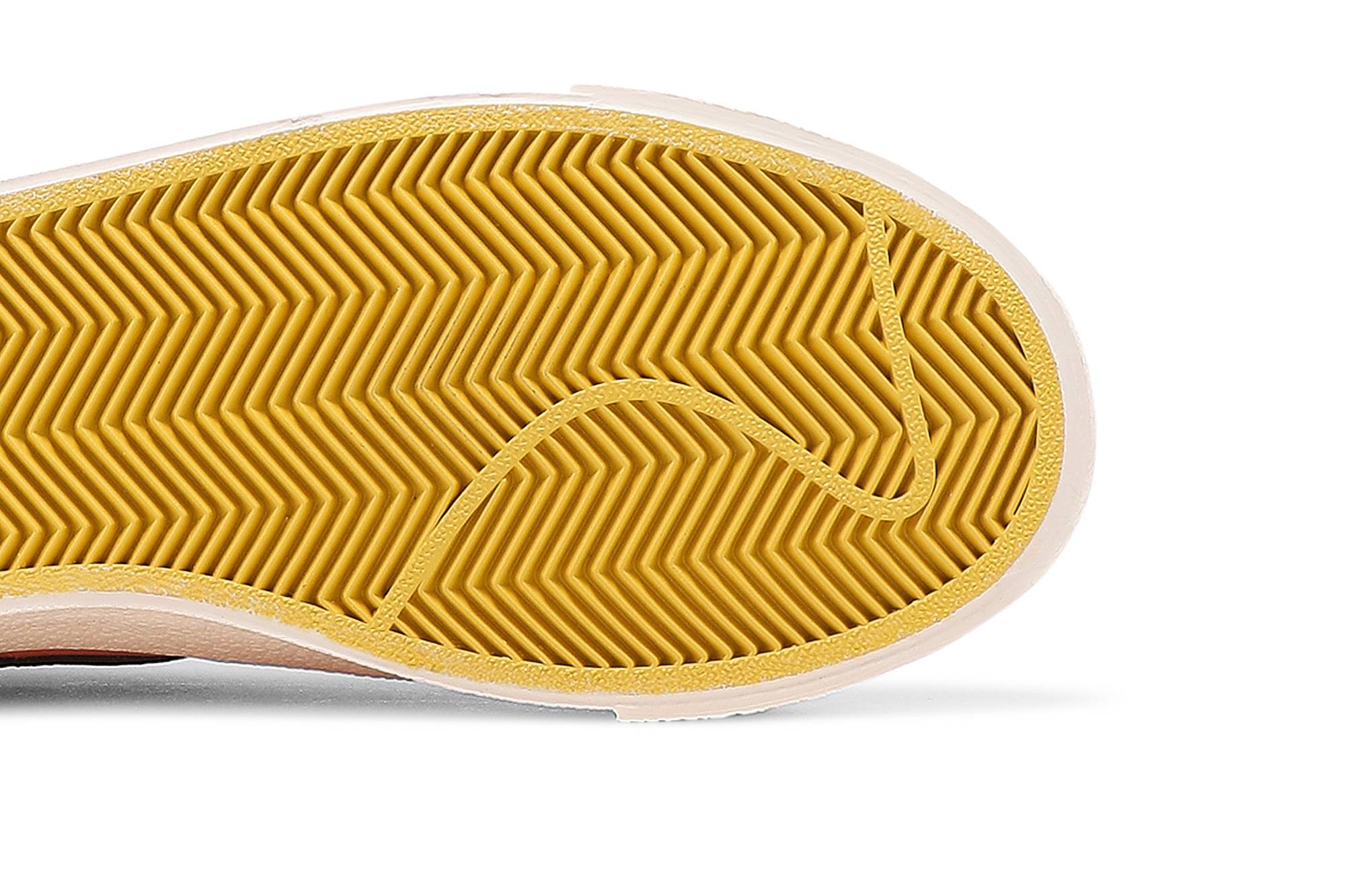 Purchase Nike Blazer Low 黑粉