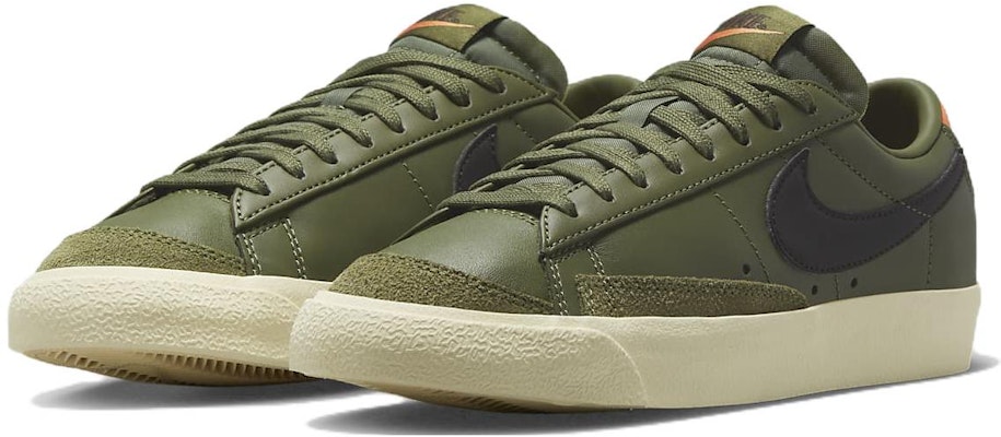(W) ナイキ ブレーザー LOW '77 "オリーブ/オレンジ" DC4769-201 Lookbook (W) ナイキ ブレーザー LOW '77 "オリーブ/オレンジ" DC4769-201