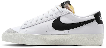 Lookbook (W) Nike Blazer Low ''77 ''Wit Zwart'' DC4769-102