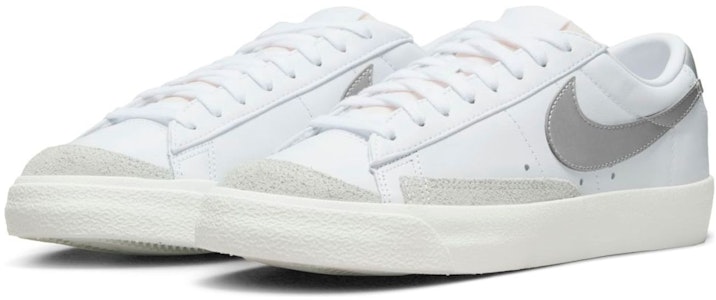 (W) 耐克Blazer Low '77 白色金属银 DC4769-113 Lookbook (W) 耐克Blazer Low '77 白色金属银 DC4769-113