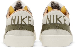 (W) 耐克Blazer Low '77 Jumbo 沙色漂砂中橄榄绿配色 DQ1470-105 Details for (W) 耐克Blazer Low '77 Jumbo 沙色漂砂中橄榄绿配色 DQ1470-105