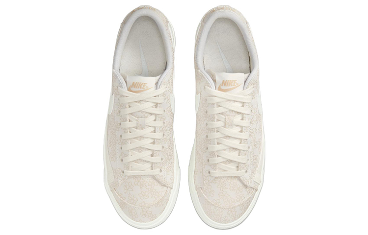 Shop (W) ナイキ ブレーザー LOW '77 SE 花刺繍 DR9955-100