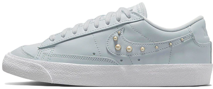 nike-blazer-low-77-se-pearl-wmns