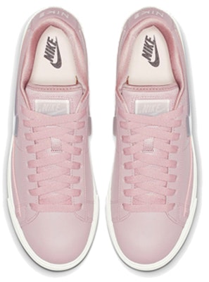 (W) Nike Blazer Low 'Jelly Jewel - Merah Muda' AV9371-500 Lookbook (W) Nike Blazer Low 'Jelly Jewel - Merah Muda' AV9371-500