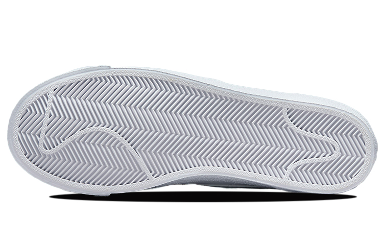 Details for （女款）Nike Blazer Low 'Pearl' DJ9953-100