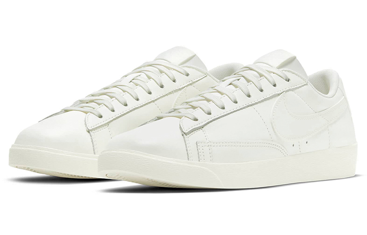 Lookbook （女款）Nike Blazer Low LE 'Sail' AV9370-120