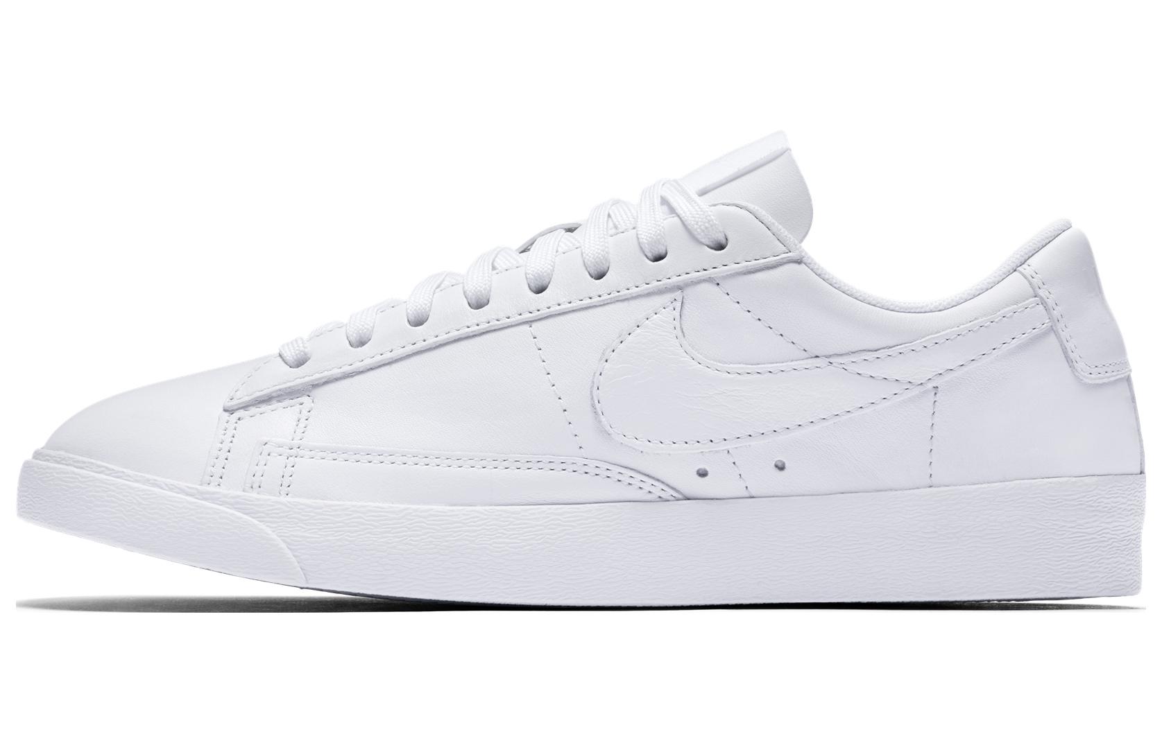 Buy (W) Nike Blazer Low LE 'Triple White' Putih Sepenuhnya AA3961-104