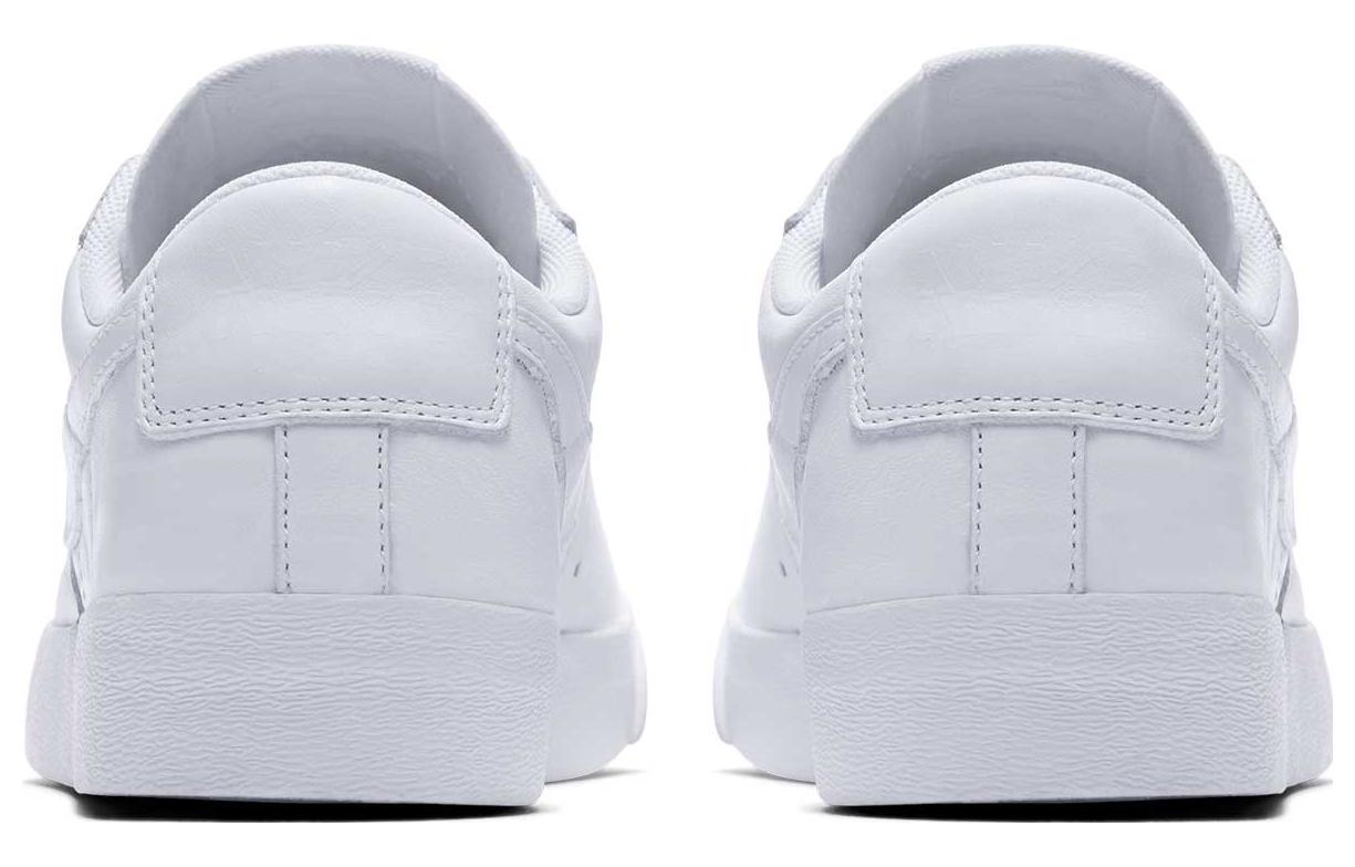 Shop (W) Nike Blazer Low LE 'Triple White' Putih Sepenuhnya AA3961-104