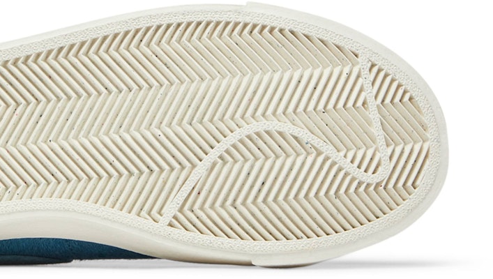 (Women) Nike Blazer Low LX 'Fashion Week' AA2017-001 Purchase (Women) Nike Blazer Low LX 'Fashion Week' AA2017-001