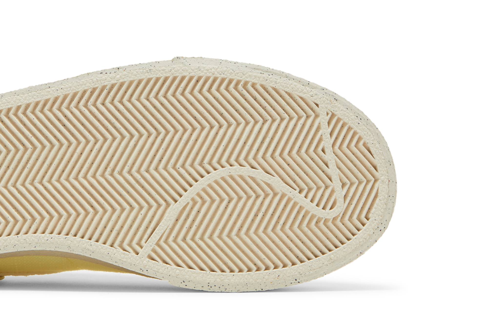 Purchase (W) 耐克Blazer低帮平台“空气弹跳” DJ6376-800