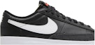 Order (W) Nike Blazer Low Platform 'Hitam Putih' DJ0292-001