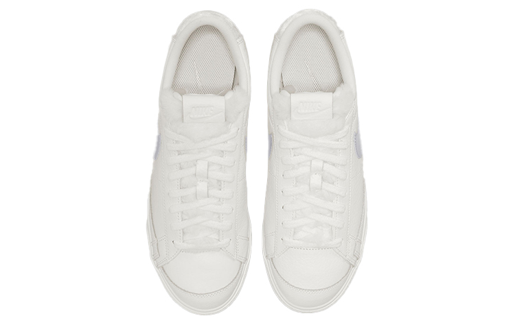 Shop (W) 耐克Blazer低帮厚底‘仿羊羔绒’ DO8993-100