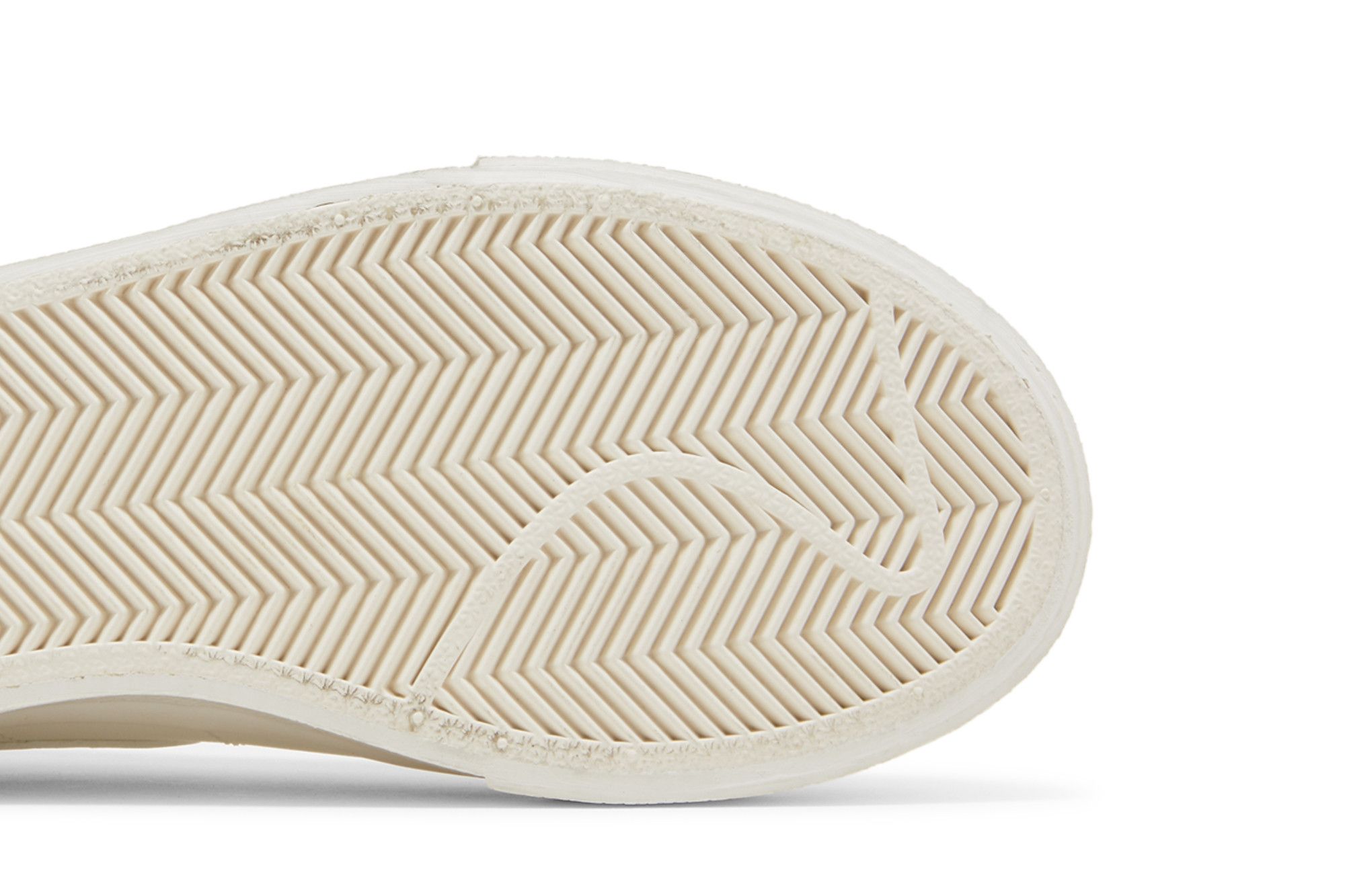 Details for (W) Nike Blazer Low Platform ''Triple Sail'' Scarpe donna DJ0292-105